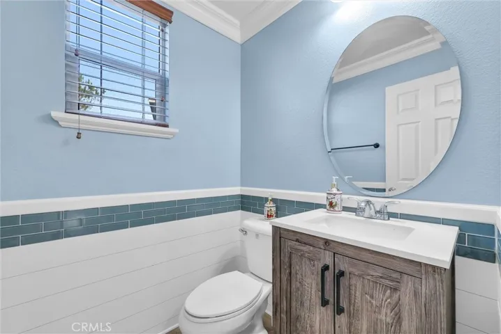 Powder Room (downstairs)