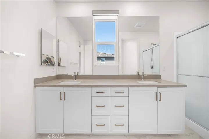3516 E Indigo Privado, Ontario, California 91764