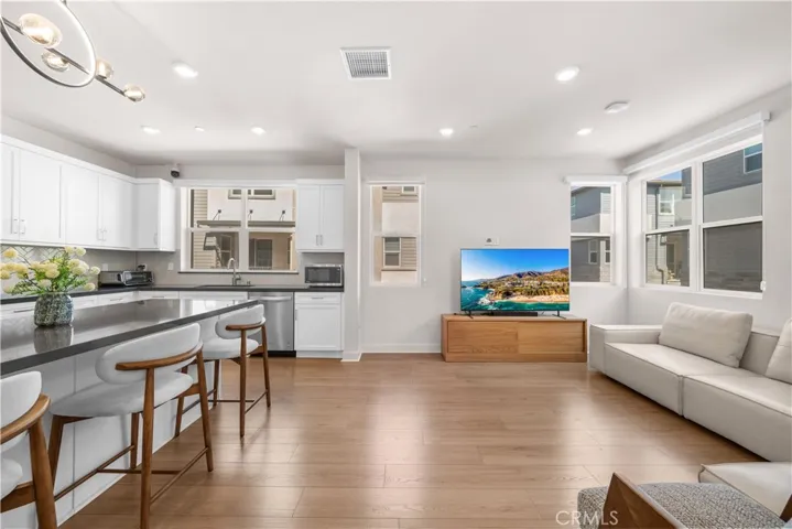 3516 E Indigo Privado, Ontario, California 91764