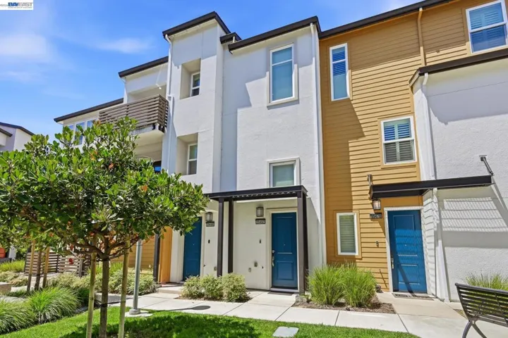 39482 Capstone Cmn, Fremont, California 94539