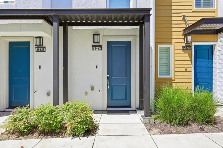 39482 Capstone Cmn, Fremont, California 94539