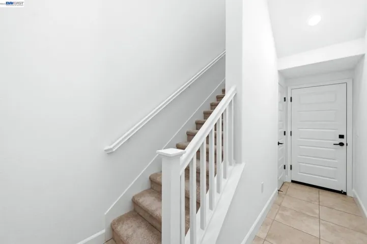 39482 Capstone Cmn, Fremont, California 94539