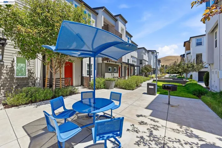 39482 Capstone Cmn, Fremont, California 94539