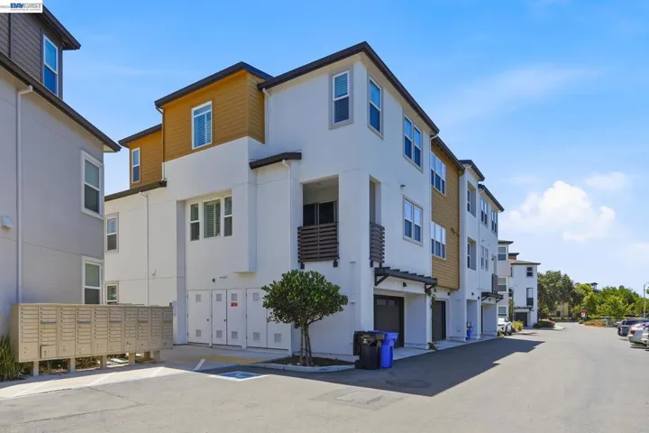 39482 Capstone Cmn, Fremont, California 94539
