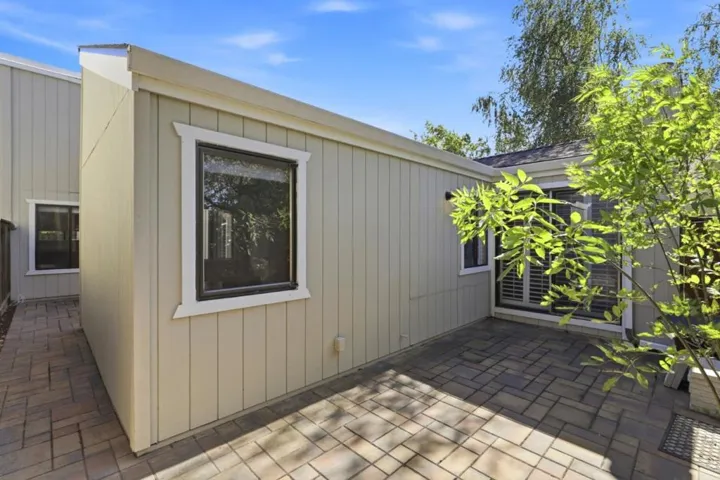 22674 Silver Oak Court, Cupertino, California 95014