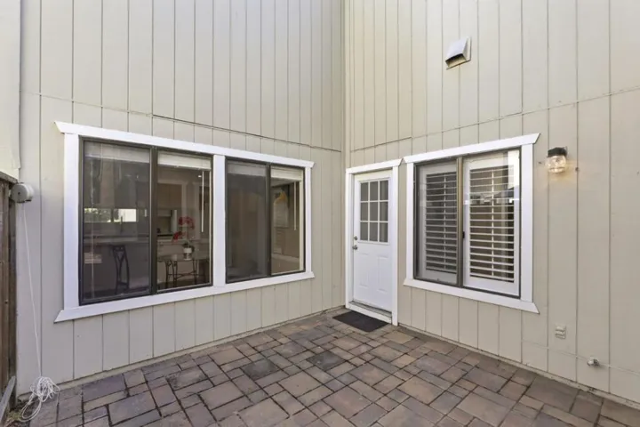 22674 Silver Oak Court, Cupertino, California 95014