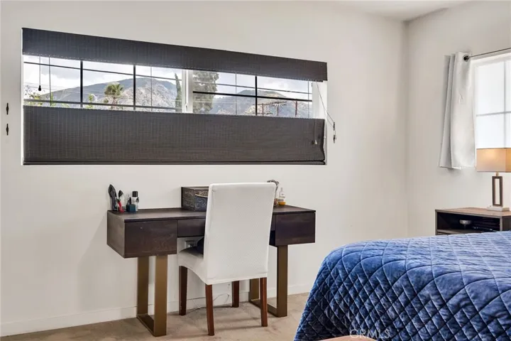 13412 N Manzanillo, Sylmar, California 91342