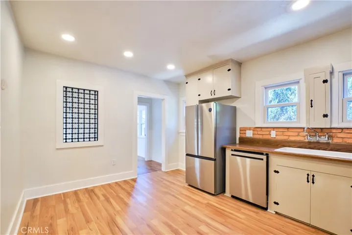 Kitchen new appliances and recessed lighting