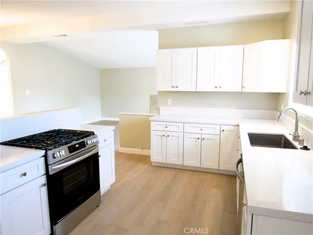 7049 Fillmore, Buena Park, California 90620
