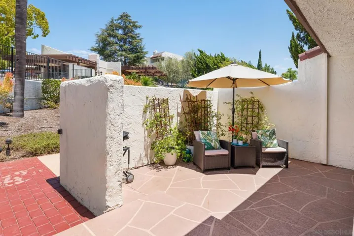 6786 Caminito Del Greco, San Diego, California 92120