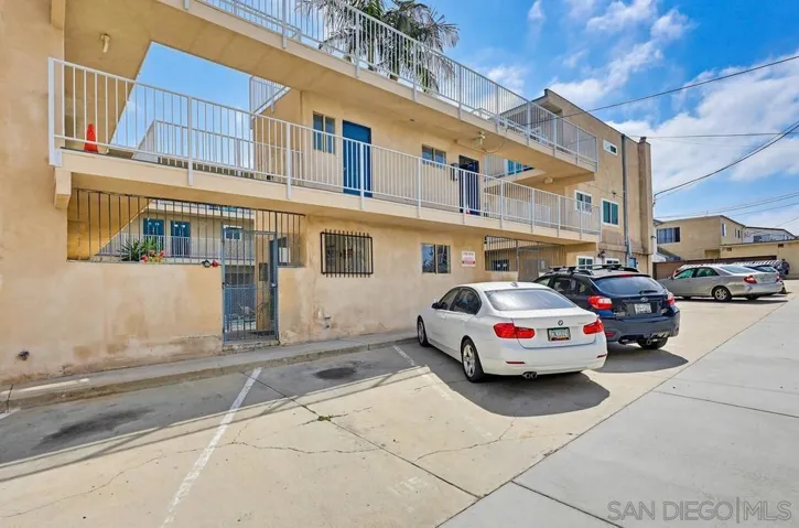 4477 Mentone Street Unit 105, San Diego, California 92107