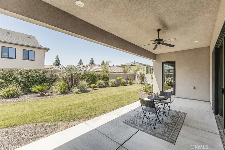 11609 N Sandy Par, Fresno, California 93730