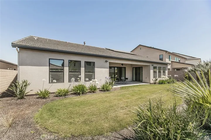 11609 N Sandy Par, Fresno, California 93730
