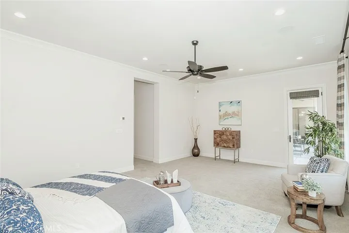 11609 N Sandy Par, Fresno, California 93730