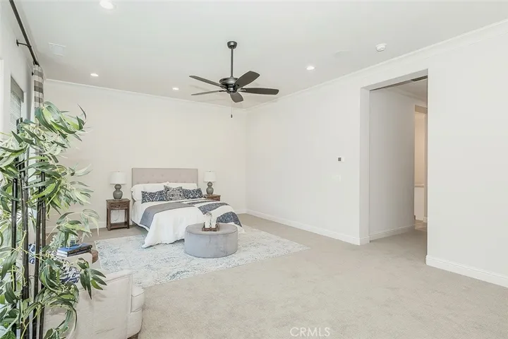 11609 N Sandy Par, Fresno, California 93730