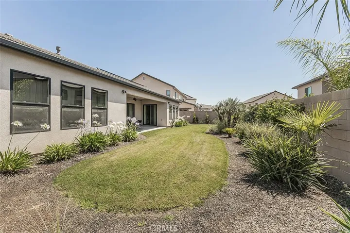 11609 N Sandy Par, Fresno, California 93730