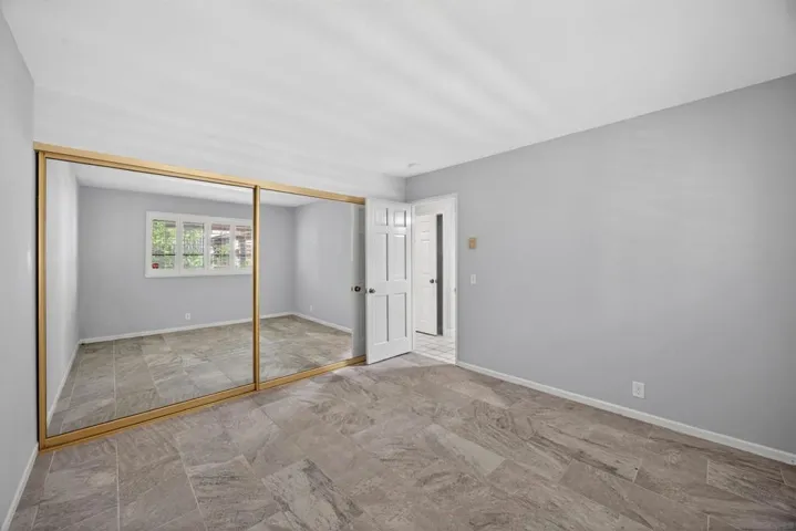 8840 Villa La Jolla 108, La Jolla, California 92037