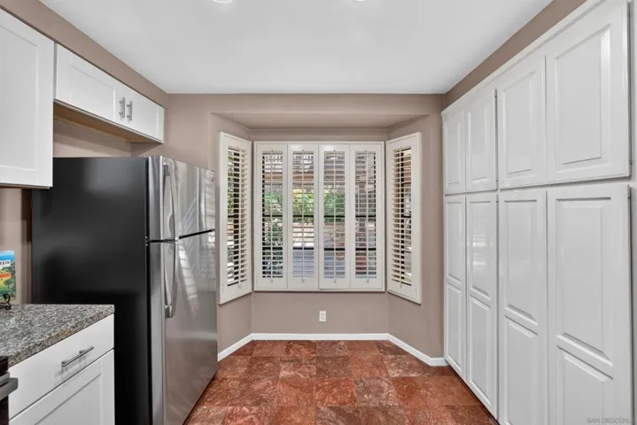 8840 Villa La Jolla 108, La Jolla, California 92037