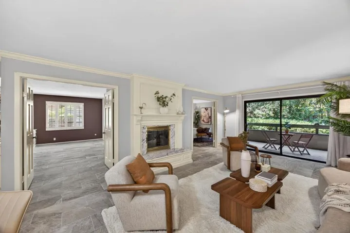 8840 Villa La Jolla 108, La Jolla, California 92037