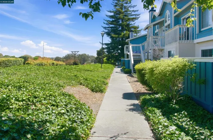 90 Glenwood, Hercules, California 94547