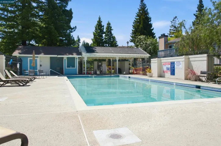 90 Glenwood, Hercules, California 94547