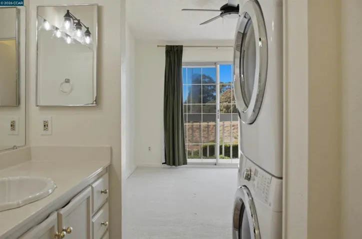 90 Glenwood, Hercules, California 94547