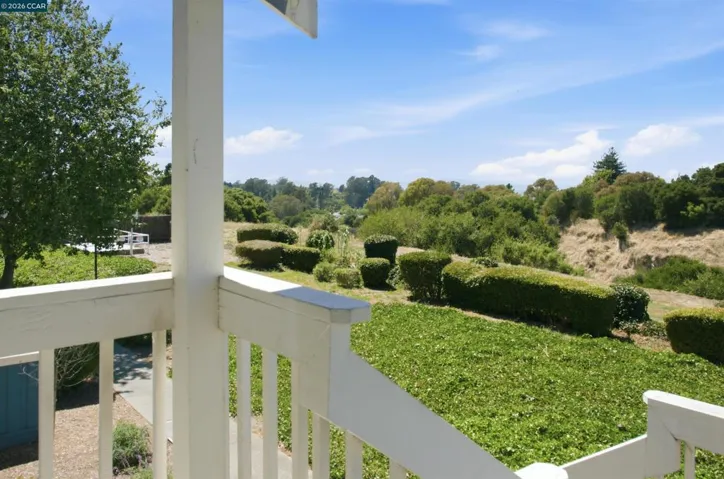 90 Glenwood, Hercules, California 94547