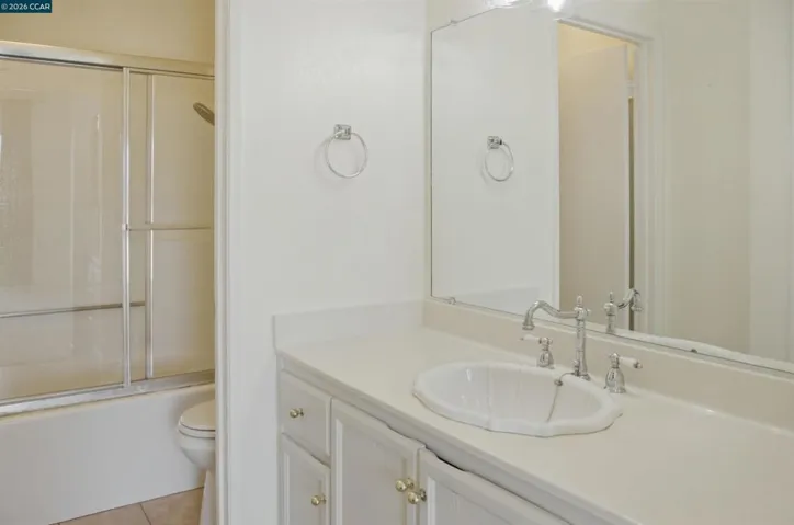 90 Glenwood, Hercules, California 94547