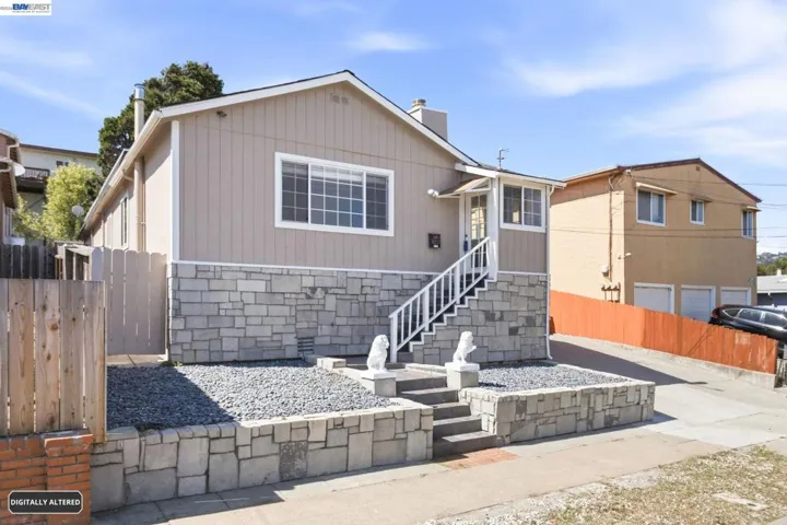 5237 Fresno Ave, Richmond, California 94804
