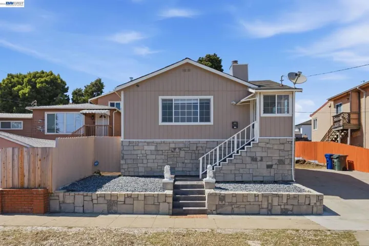 5237 Fresno Ave, Richmond, California 94804