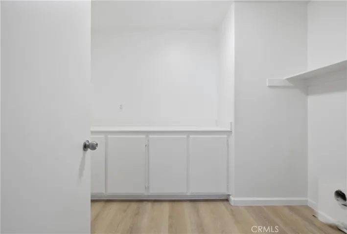 2207 Beechwood, Lancaster, California 93535