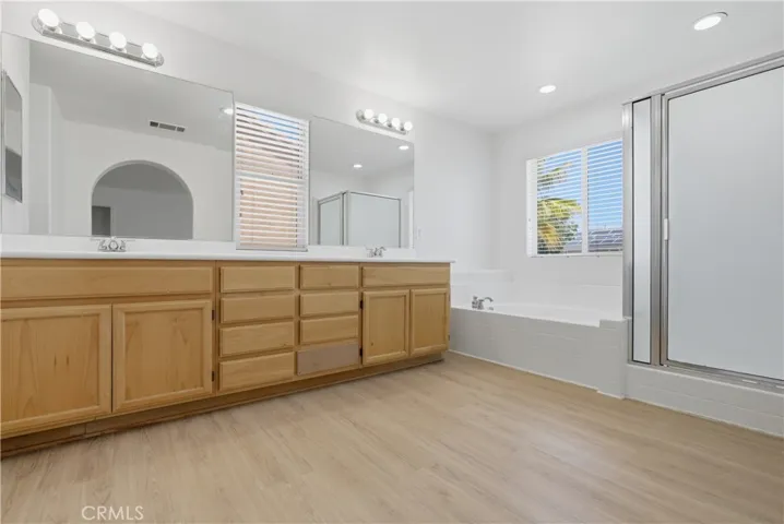 2207 Beechwood, Lancaster, California 93535