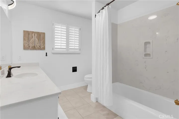 1806 Rambouillet, Paso Robles, California 93446