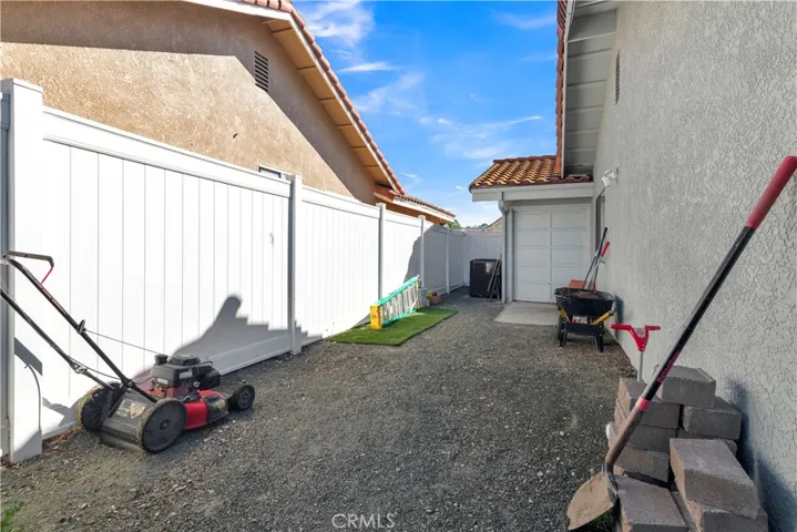 1806 Rambouillet, Paso Robles, California 93446