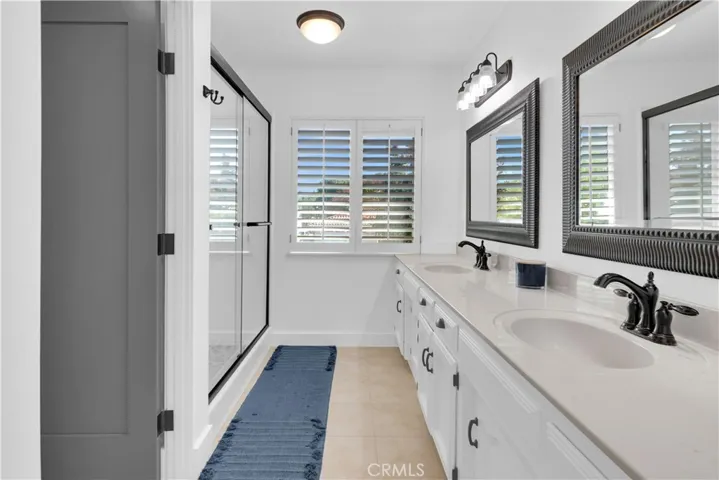 1806 Rambouillet, Paso Robles, California 93446