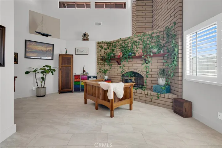 1806 Rambouillet, Paso Robles, California 93446