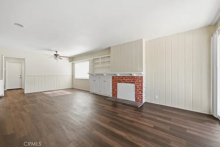 10943 Kittridge Street, North Hollywood, California 91606