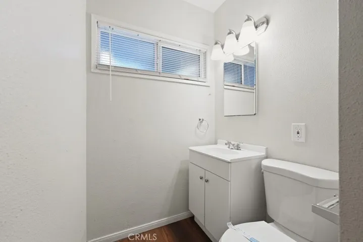 10943 Kittridge Street, North Hollywood, California 91606