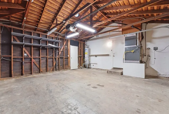 10943 Kittridge Street, North Hollywood, California 91606