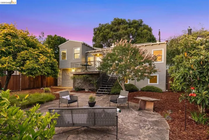 211 San Carlos Ave, El Cerrito, California 94530