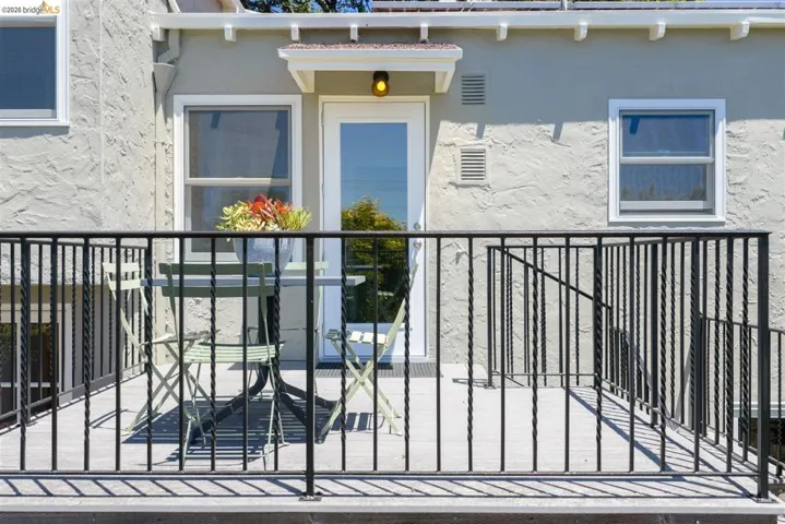 211 San Carlos Ave, El Cerrito, California 94530
