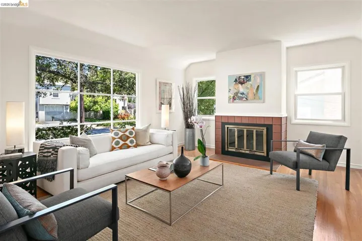 211 San Carlos Ave, El Cerrito, California 94530