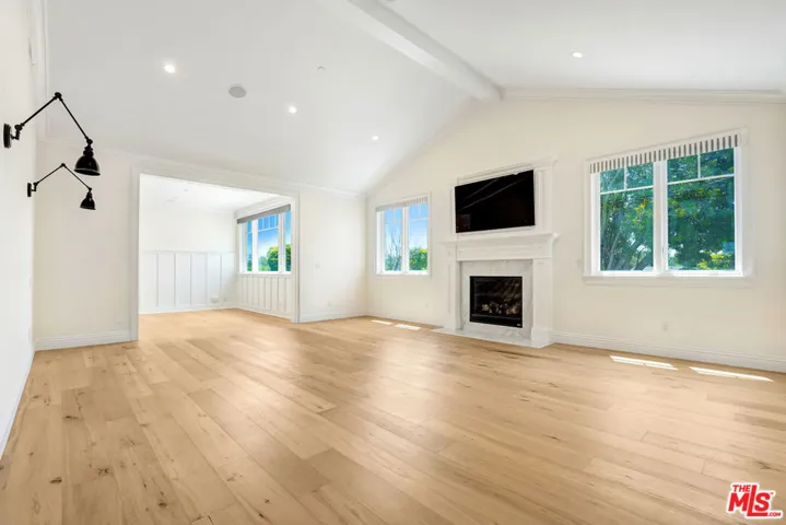 11540 Clover Avenue, Los Angeles, California 90066