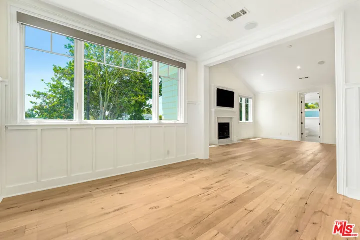 11540 Clover Avenue, Los Angeles, California 90066