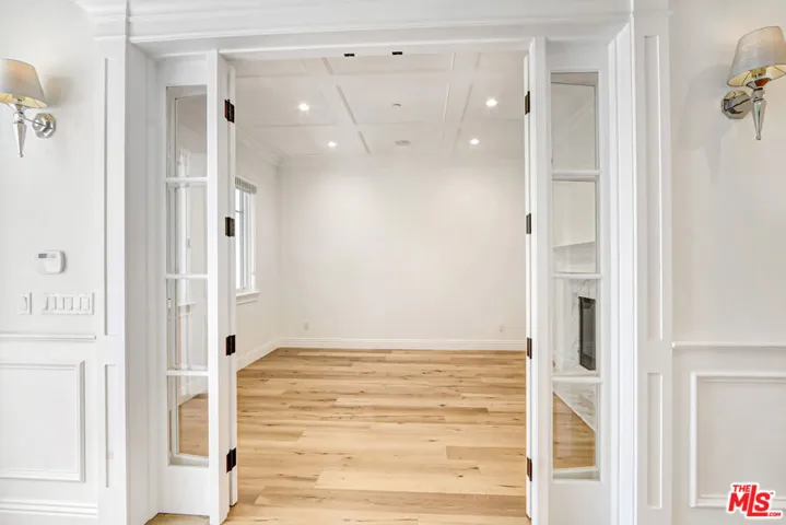 11540 Clover Avenue, Los Angeles, California 90066