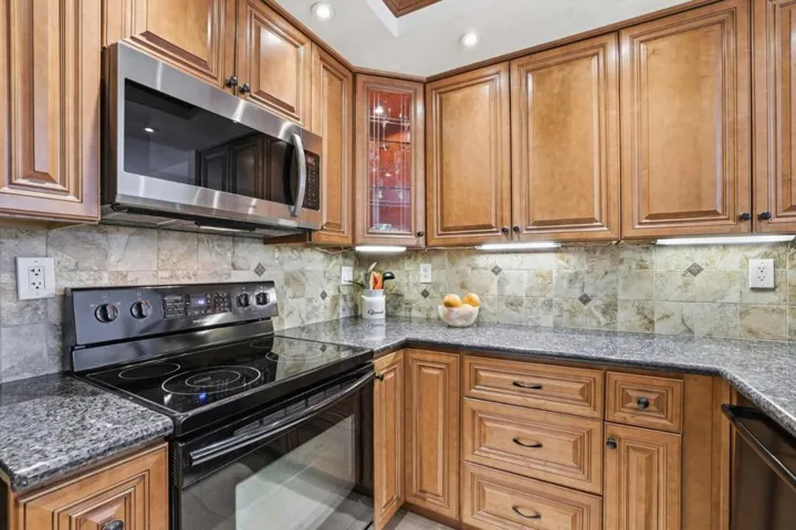 5320 Borneo Circle, San Jose, California 95123