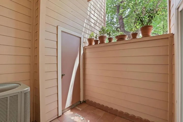 5320 Borneo Circle, San Jose, California 95123
