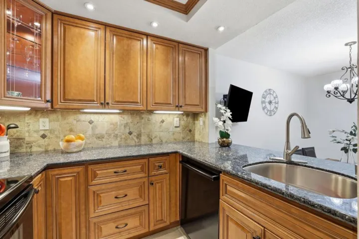 5320 Borneo Circle, San Jose, California 95123