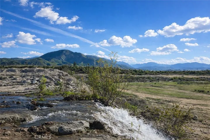 Enjoy nearby open space, walking areas, and beautiful mountain scenery.