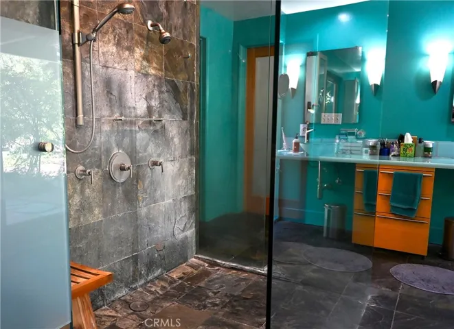 15515 Del Gado Drive, Sherman Oaks, California 91403